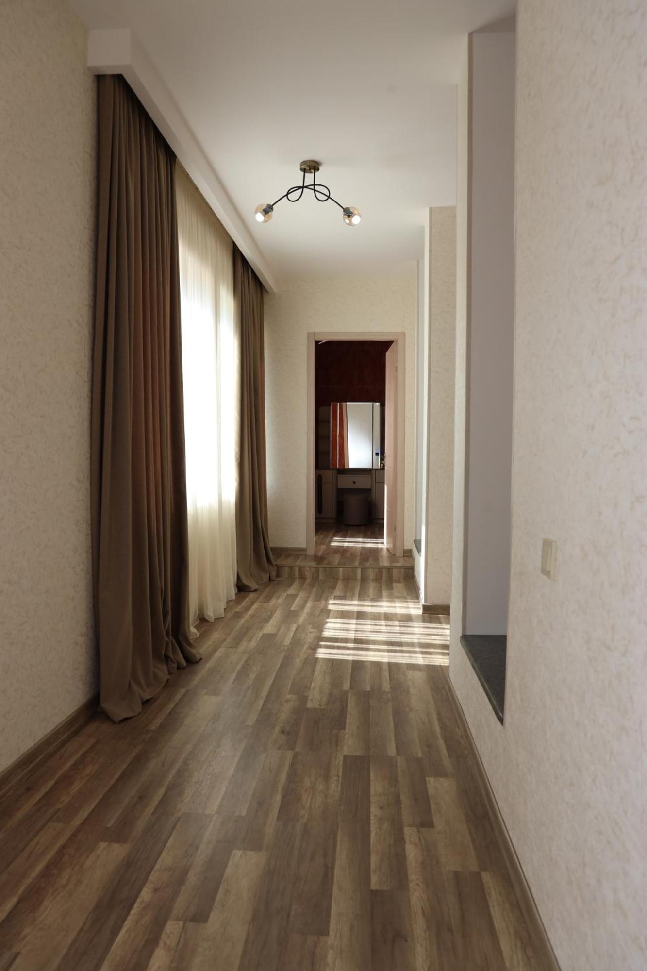 Feel House Otel T'erjola Dış mekan fotoğraf